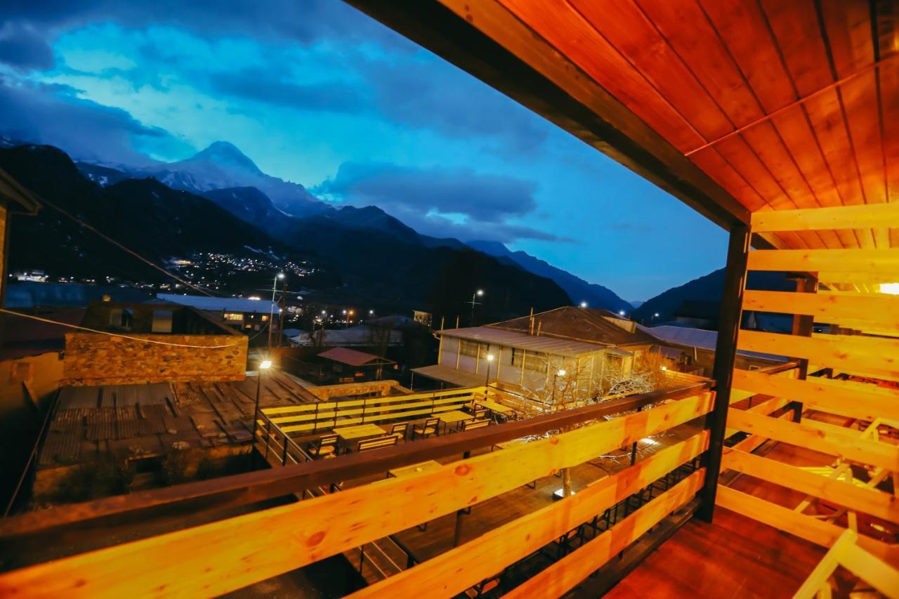 Wooden Hotel Kazbegi Exteriér fotografie