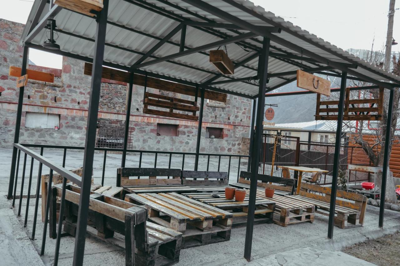 Wooden Hotel Kazbegi Exteriér fotografie