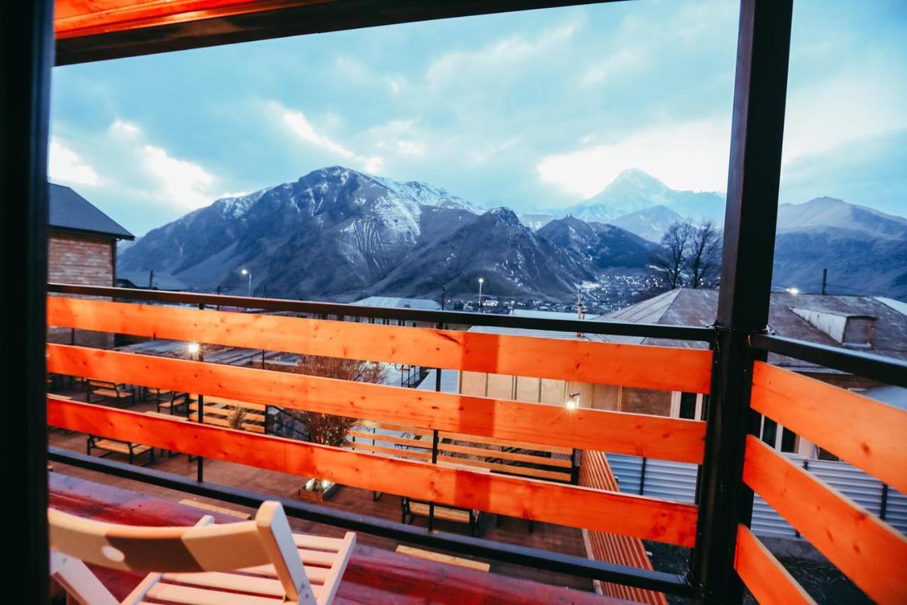 Wooden Hotel Kazbegi Exteriér fotografie