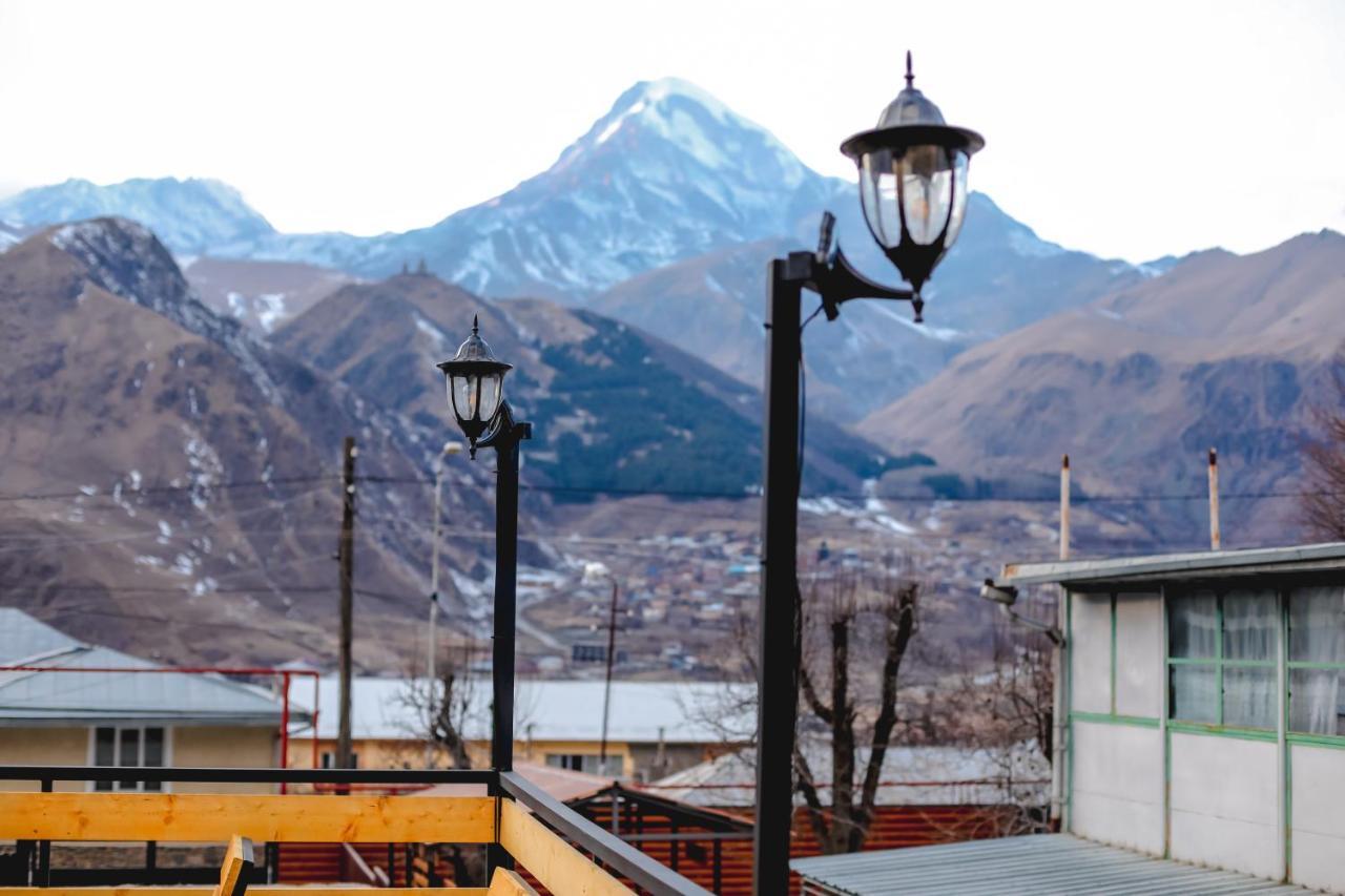 Wooden Hotel Kazbegi Exteriér fotografie